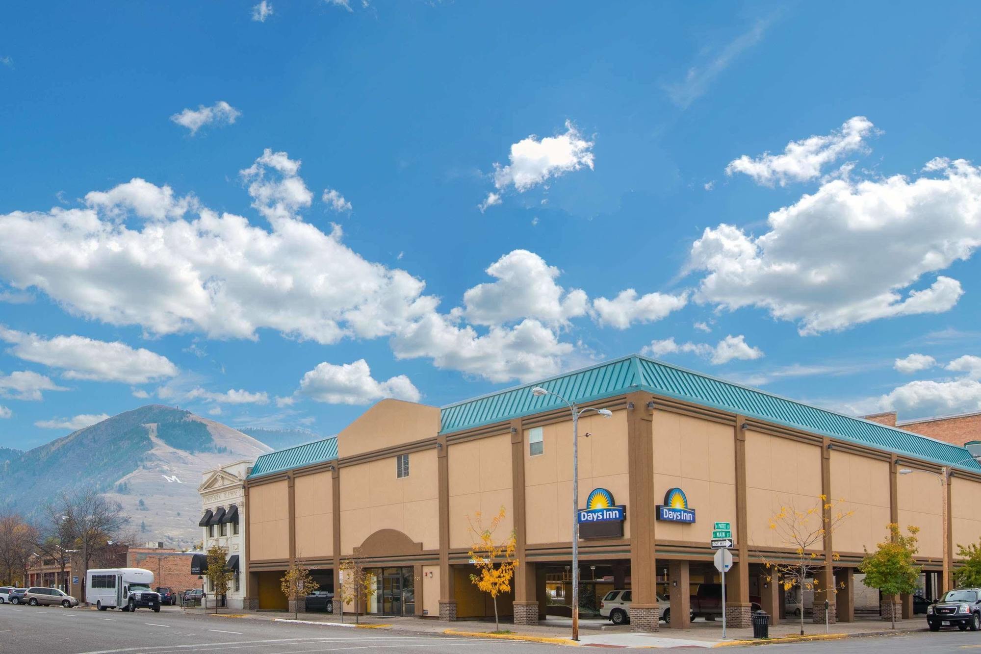 Days Inn Missoula University Kültér fotó