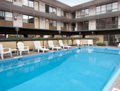 Days Inn Missoula University Kültér fotó